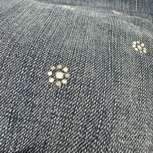 Rhinestone Denim Shorts Torrid Size 24 Stretch Blue Jean Cut Offs Medium Wash - Picture 7 of 8